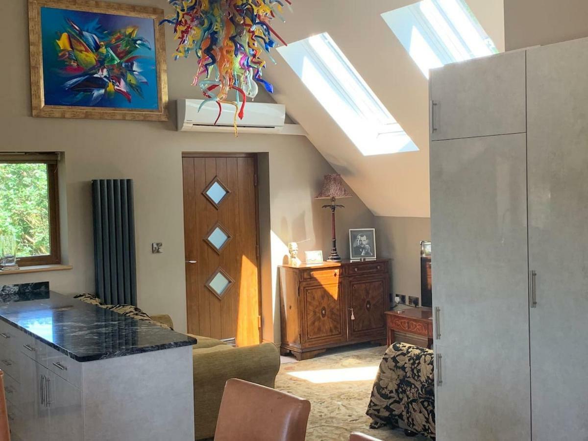 Luxurious Private Coach House Villa Nailsea Exteriör bild