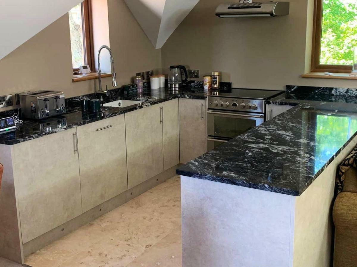 Luxurious Private Coach House Villa Nailsea Exteriör bild