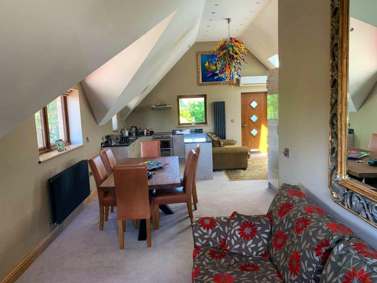 Luxurious Private Coach House Villa Nailsea Exteriör bild